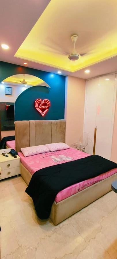 Vinanda Home Stay New Delhi Exterior photo